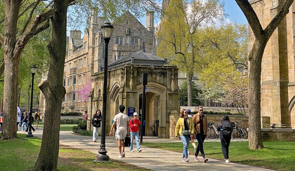 Yale among national leaders in increasing lower-income student